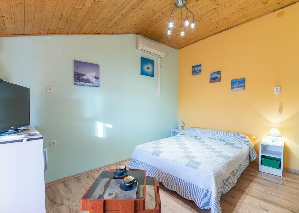 Apartment In Center Pula Zewnętrze zdjęcie